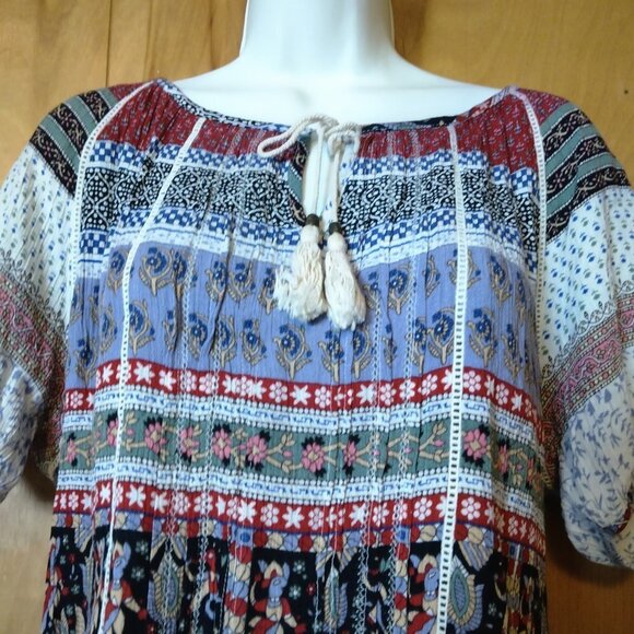Forever 21 Women's Small Short Sleeve Boho Peasant Pullover Blouse With Tassels - Picture 2 of 5